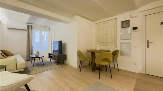 Apartments in Barcelona Sants-Montjuïc - photo 8