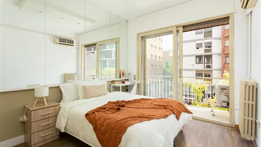 Apartments in Barcelona Sarrià-St. Gervasi - photo 1