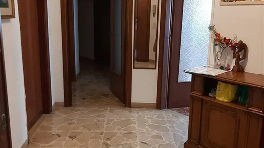 Rooms in Reggio di Calabria - photo 6