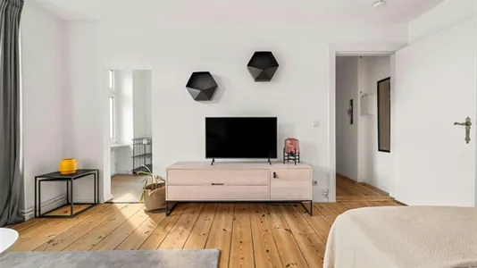 Apartments in Berlin Neukölln - photo 6