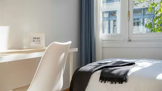 Rooms in Madrid Centro - photo 10