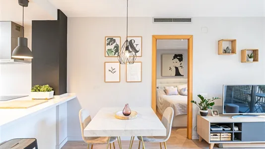 Apartments in Barcelona Eixample - photo 5