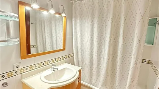 Rooms in Córdoba - photo 5