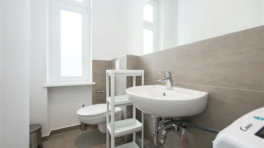 Rooms in Berlin Charlottenburg-Wilmersdorf - photo 9