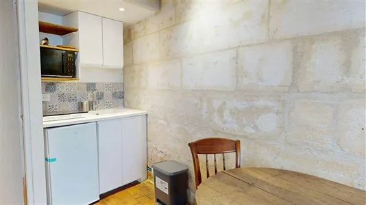 Houses in Bordeaux - photo 5