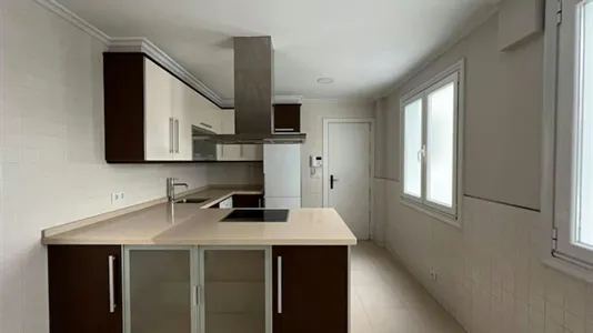 Rooms in Vigo - photo 4