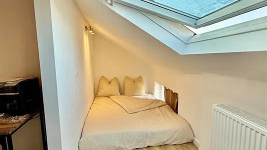 Rooms in Brussels Anderlecht - photo 1