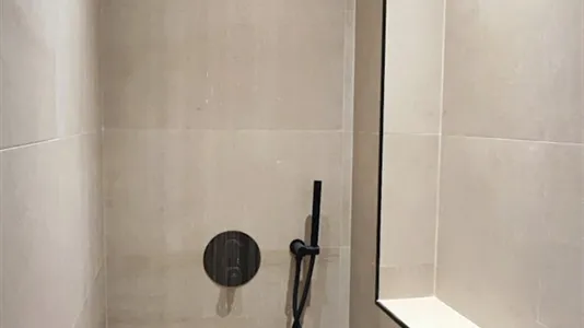 Rooms in Barcelona Eixample - photo 3