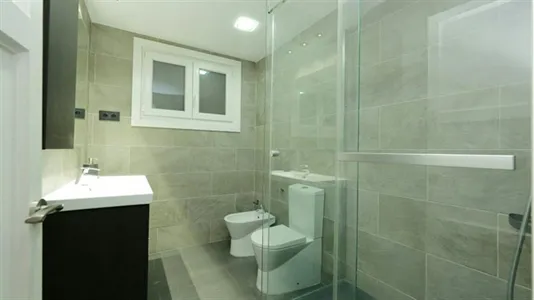 Rooms in Barcelona Gràcia - photo 9