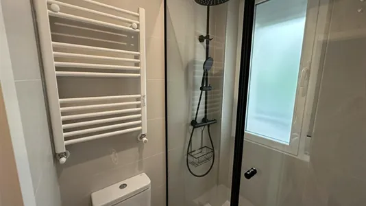 Rooms in Madrid Chamberí - photo 9