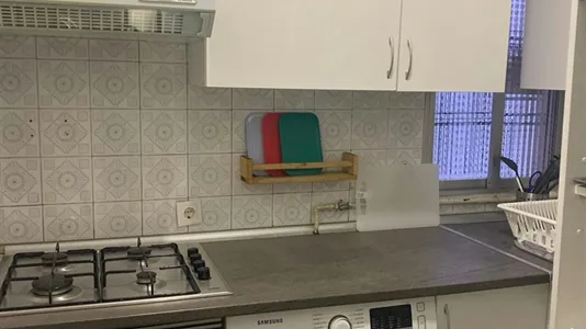 Rooms in Madrid Retiro - photo 9