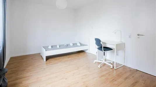 Rooms in Dusseldorf - photo 1