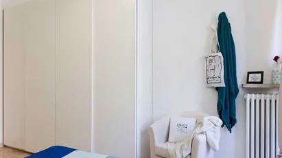 Room for rent in Milano Zona 5 - Vigentino, Chiaravalle, Gratosoglio, Milan
