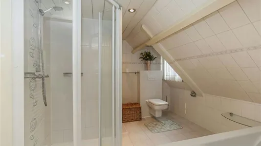 Apartments in Location is not specified - photo 6