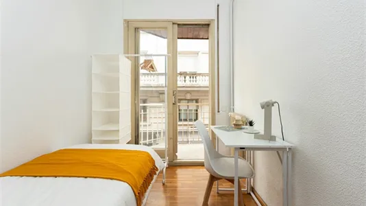 Apartments in Barcelona Sarrià-St. Gervasi - photo 2