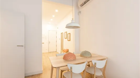 Apartments in Barcelona Ciutat Vella - photo 7