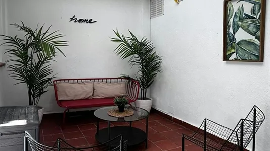 Rooms in Madrid Salamanca - photo 9