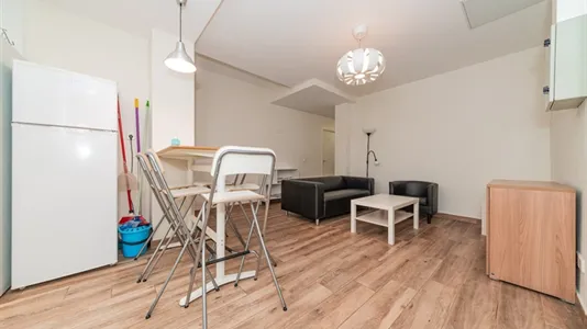 Rooms in Madrid Retiro - photo 7