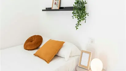 Room for rent in Milano Zona 5 - Vigentino, Chiaravalle, Gratosoglio, Milan