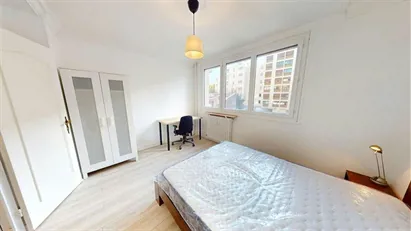 Room for rent in Saint-Étienne, Auvergne-Rhône-Alpes