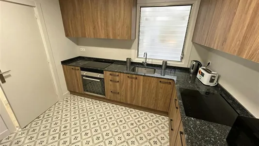 Rooms in Barcelona Eixample - photo 8