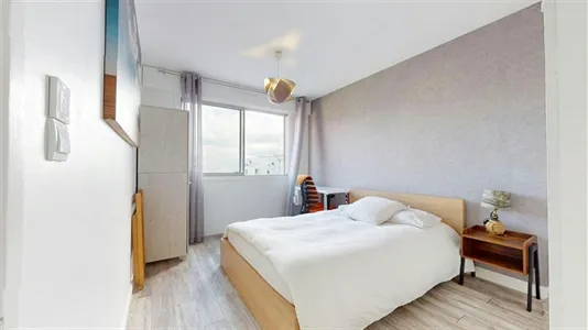 Rooms in Saint-Julien-en-Genevois - photo 4