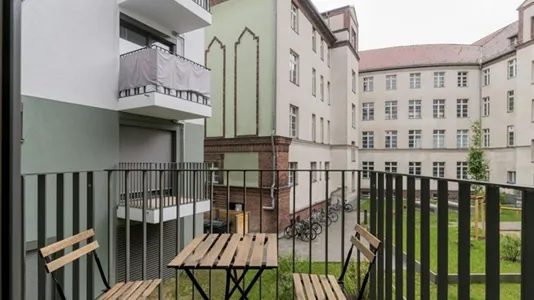 Apartments in Berlin Lichtenberg - photo 4