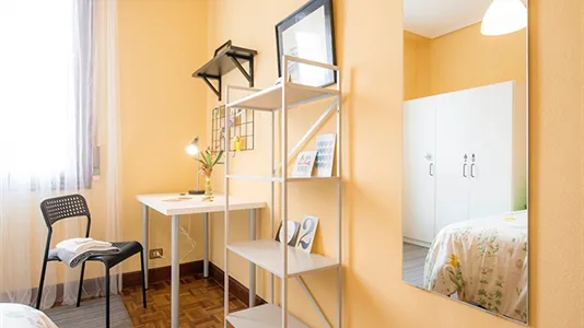 Rooms in Bilbao - photo 5