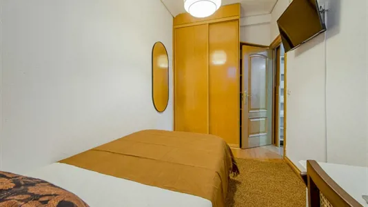 Rooms in Madrid Retiro - photo 3