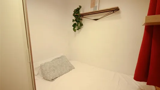 Rooms in Barcelona Eixample - photo 4