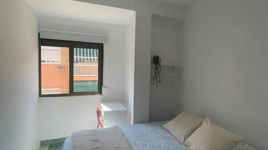 Rooms in Alaquàs - photo 3