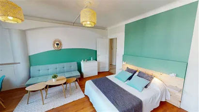 Room for rent in Paris 16ème arrondissement (South), Paris