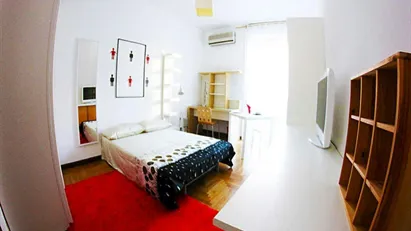 Room for rent in Milano Zona 9 - Porta Garibaldi, Niguarda, Milan