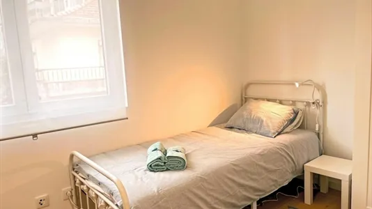Rooms in Almada - photo 4
