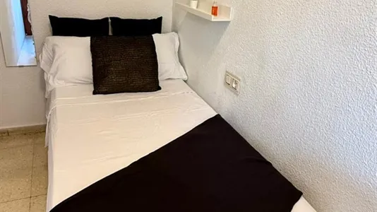 Rooms in Granada - photo 3