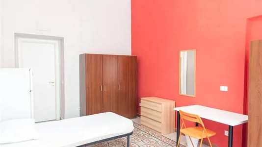 Rooms in Roma Municipio I – Centro Storico - photo 3