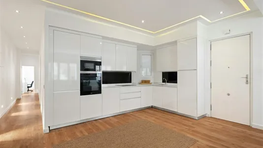 Apartments in Madrid Chamberí - photo 5