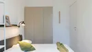 Room for rent, Milano Zona 8 - Fiera, Gallaratese, Quarto Oggiaro, Milan, Viale Carlo Espinasse