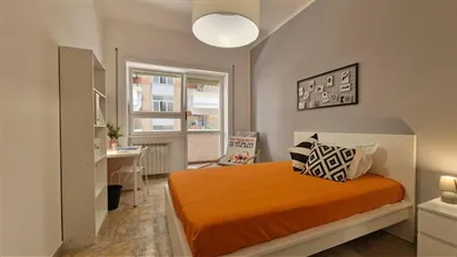 Room for rent in Roma Municipio VIII – Appia Antica, Rome