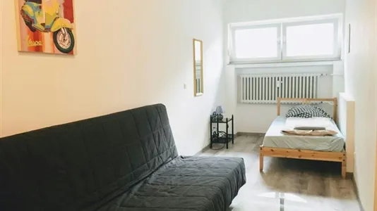 Rooms in Dortmund - photo 2