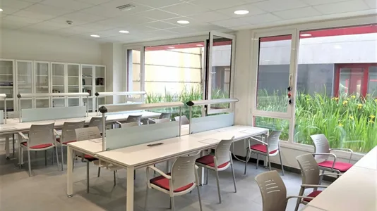 Rooms in Madrid Tetuán - photo 10