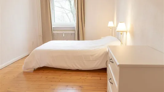 Apartments in Berlin Charlottenburg-Wilmersdorf - photo 10