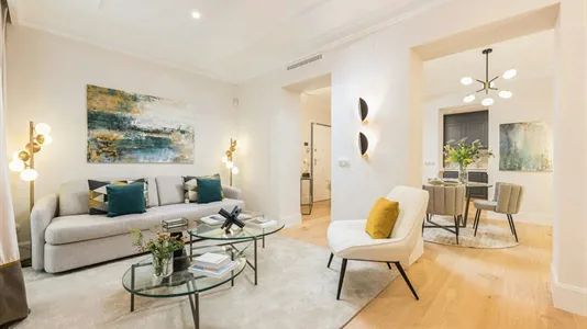 Apartments in Madrid Centro - photo 2