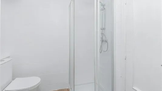 Rooms in Reus - photo 7