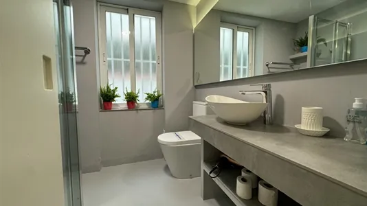 Rooms in Madrid Centro - photo 8