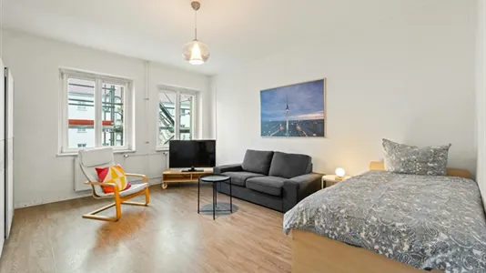 Apartments in Berlin Pankow - photo 8