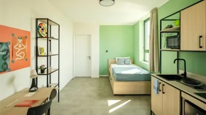 Room for rent in Turin, Piemonte