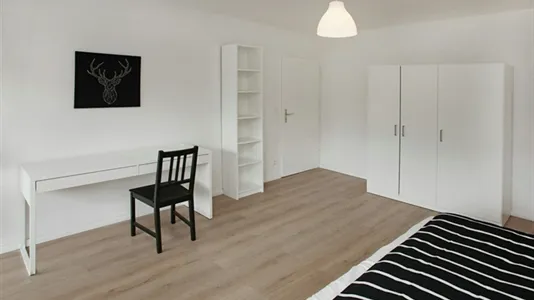 Rooms in Berlin Charlottenburg-Wilmersdorf - photo 2