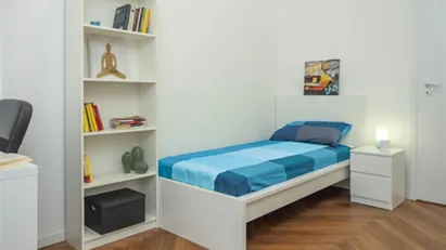 Room for rent in Turin, Piemonte