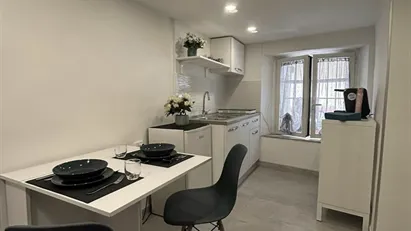Apartment for rent in Napoli Municipalità 1, Naples